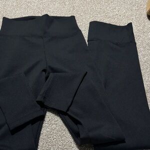 Black women’s Leggings